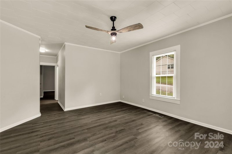 Property image 4 at 102 Poplar Street, Clover, SC 29710