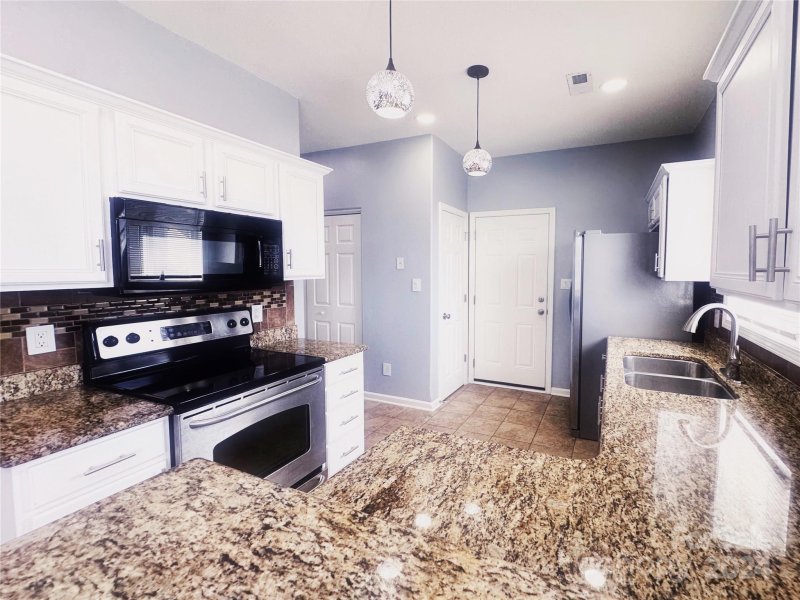 Property image 4 at 12802 Walking Stick Drive, Charlotte, NC 28278