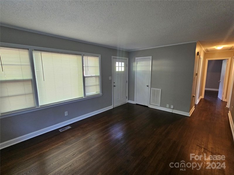 Property image 4 at 4148 Welling Avenue, Charlotte, NC 28208