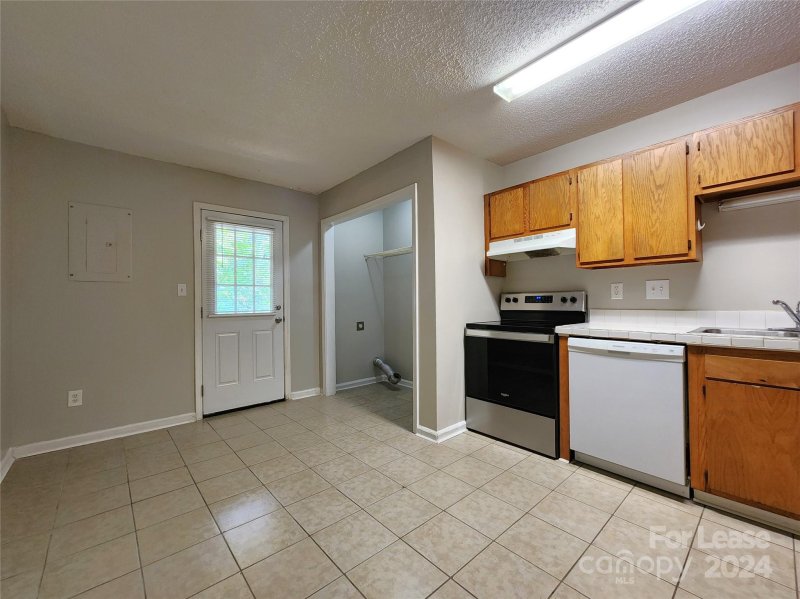 Property image 5 at 320 Hamilton Drive, Concord, NC 28025