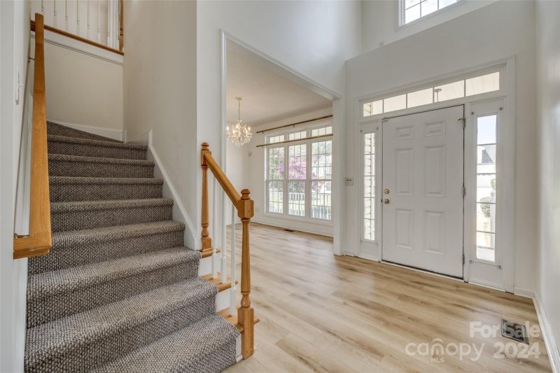 Property image 4 at 624 Summey Farm Drive, Dallas, NC 28034