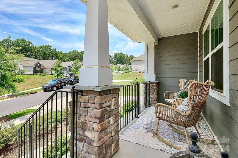 Property image 4 at 2037 Canova Drive, Mount Holly, NC 28120