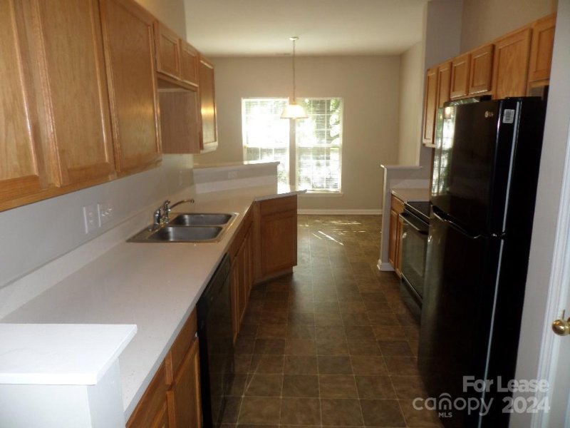 Property image 5 at 7131 Flying Scotsman Drive, Charlotte, NC 28213