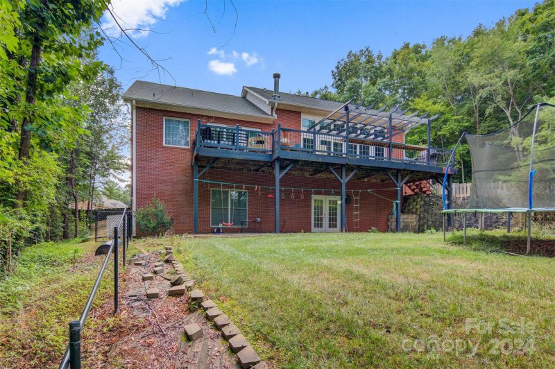 Property image 5 at 6310 Mountainside Drive, Hickory, NC 28601