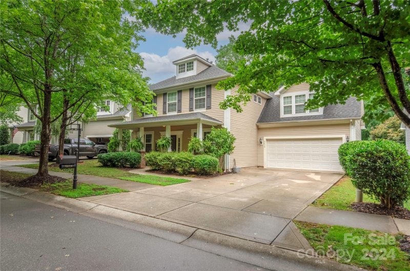 Property image 2 at 5618 Colonial Garden Drive, Huntersville, NC 28078