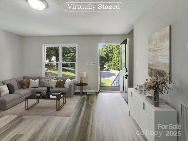 Property image 2 at 2008 Sarn Court, Gastonia, NC 28054