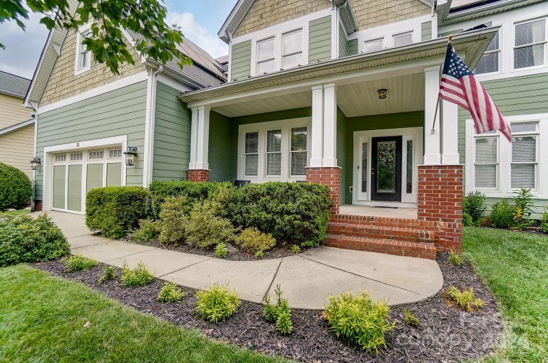 Property image 2 at 112 Hedgewood Drive, Mooresville, NC 28115