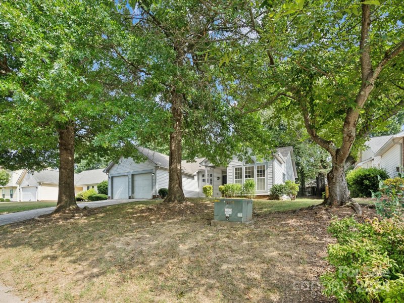 Property image 4 at 5515 Haybridge Road, Charlotte, NC 28269