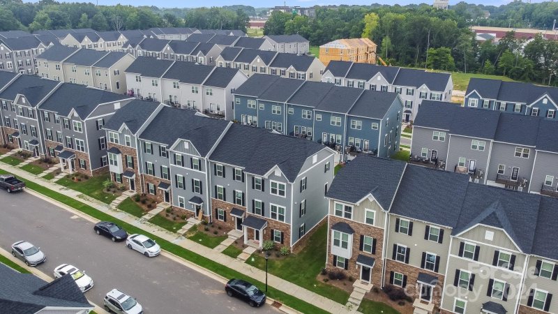 Property image 2 at 3309 Timber Mill Drive, Matthews, NC 28104