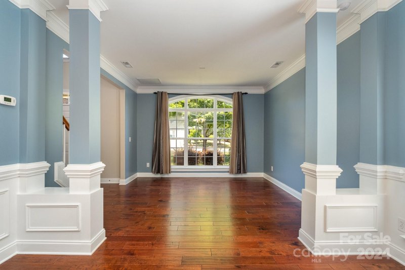 Property image 4 at 8527 Delamere Lane, Charlotte, NC 28269