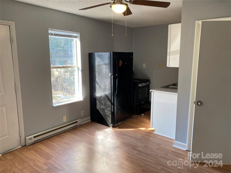 Property image 5 at 3805 Miriam Drive, Charlotte, NC 28205