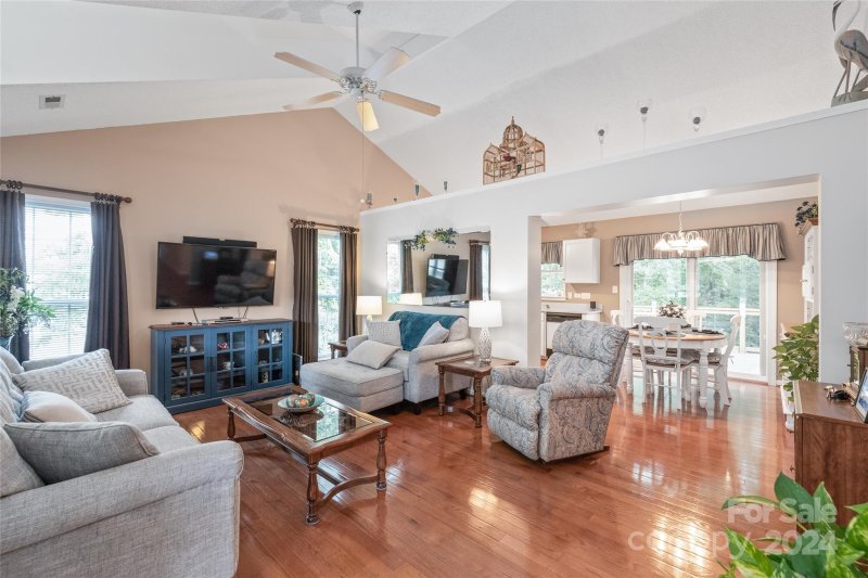 Property image 5 at 195 Highland Woods Court, Denver, NC 28037