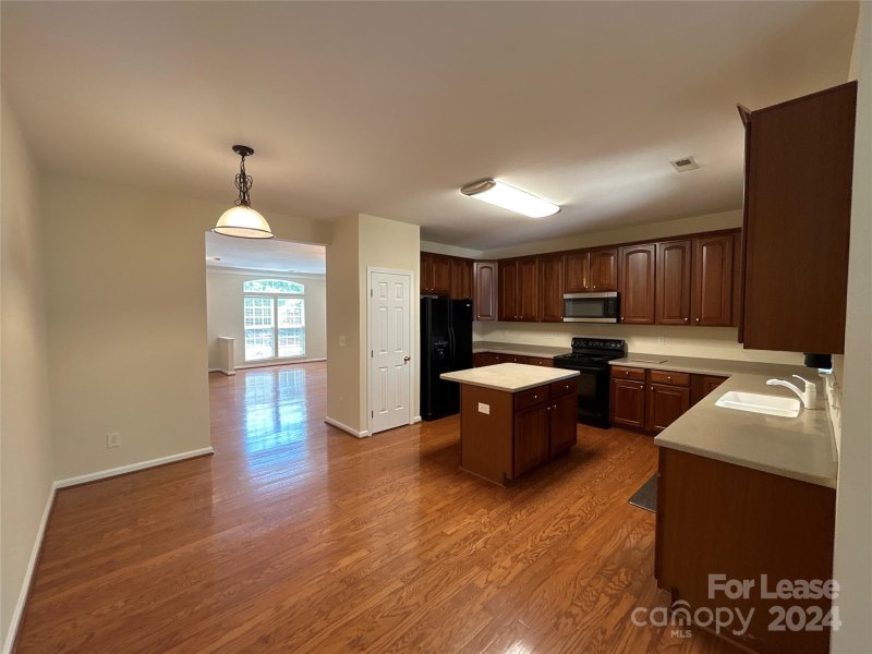 Property image 5 at 5236 Berkeley Estates Drive, Charlotte, NC 28277