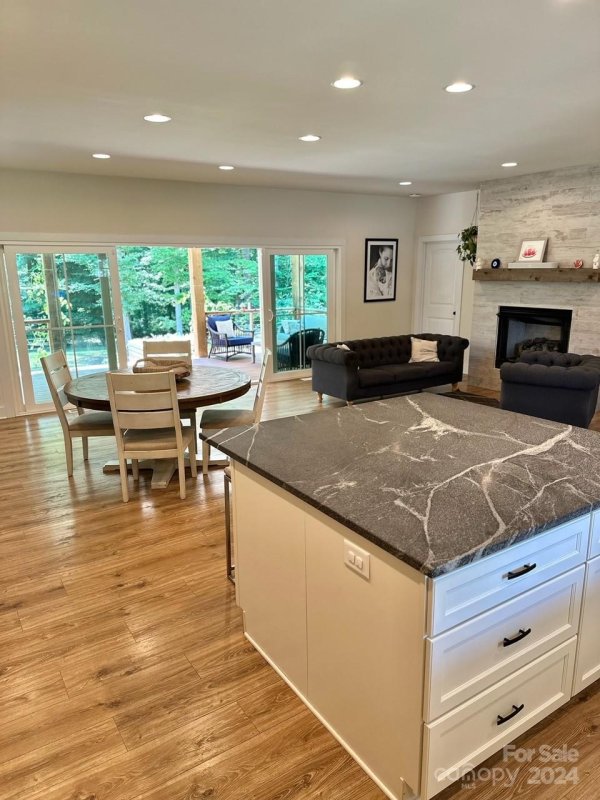 Property image 4 at 139 Early Frost Lane, Mooresville, NC 28115