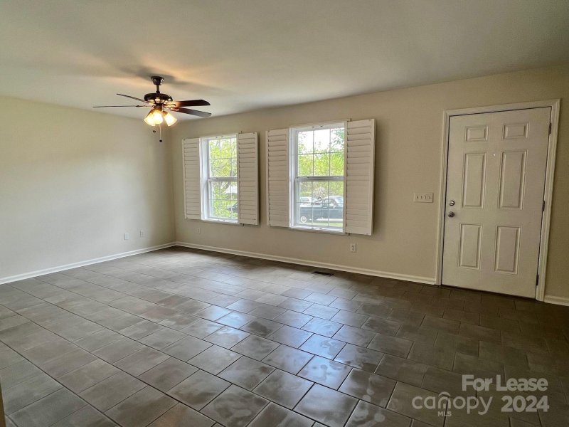 Property image 2 at 926 Polk Street, Charlotte, NC 28206