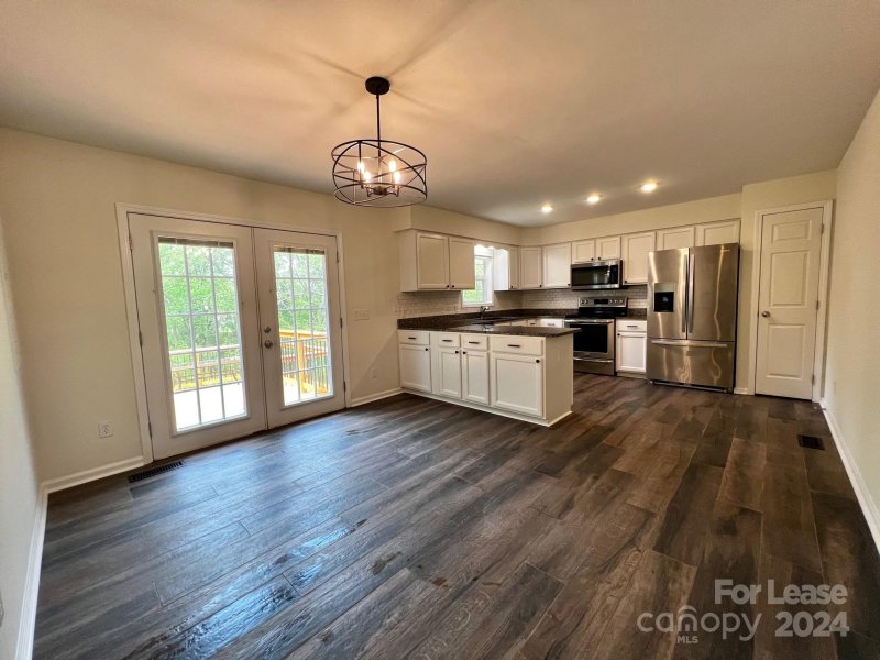 Property image 3 at 926 Polk Street, Charlotte, NC 28206