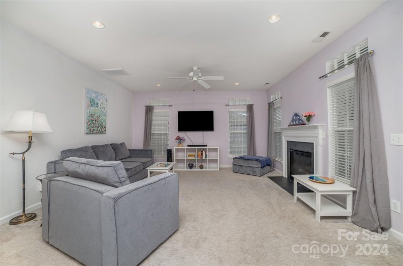 Property image 5 at 934 Kite Drive, Fort Mill, SC 29715