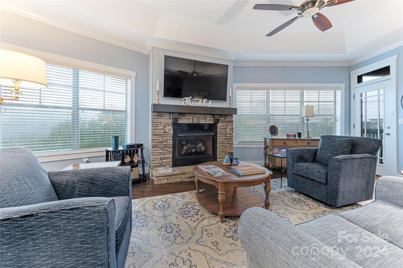 Property image 5 at 9 Kenilworth Knoll, Asheville, NC 28805