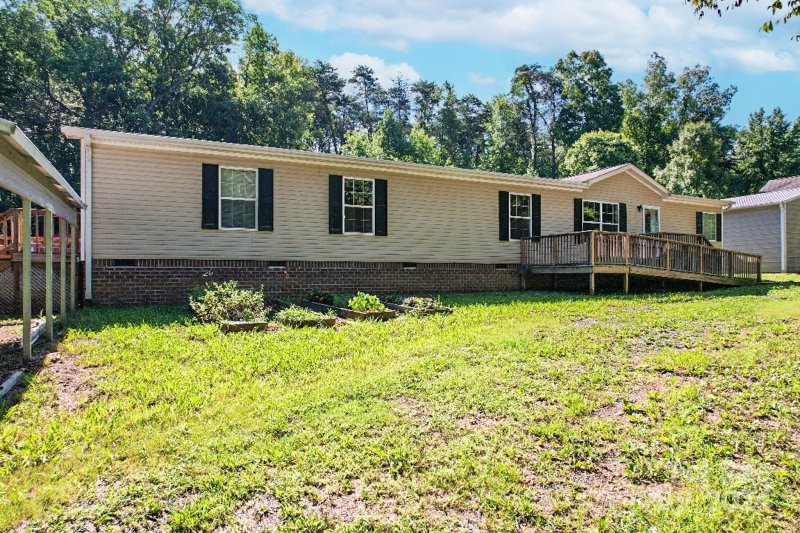 Property image 3 at 130 Leisure Lane, Salisbury, NC 28146