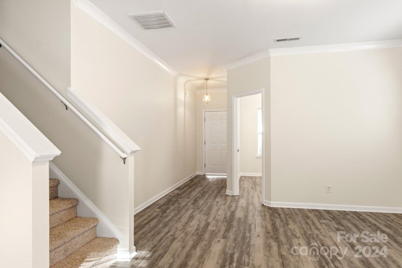 Property image 2 at 215 English Oak Lane, Landis, NC 28088