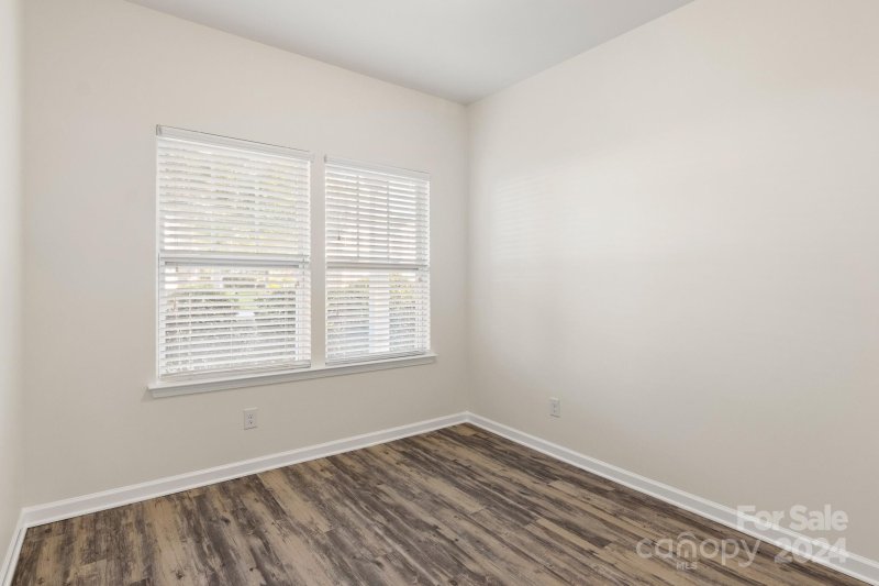 Property image 4 at 215 English Oak Lane, Landis, NC 28088