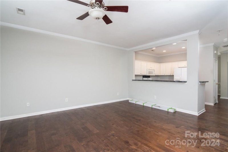 Property image 4 at 14925 Scothurst Lane, Charlotte, NC 28277