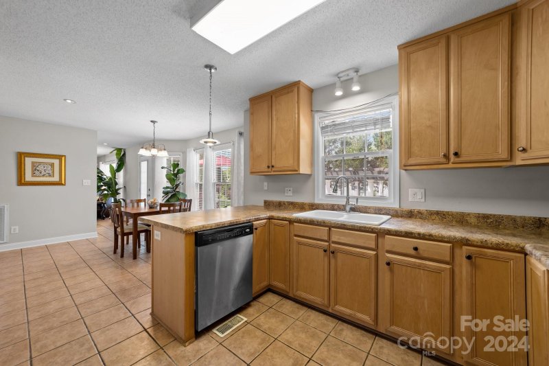 Property image 3 at 1060 Glenfield Drive, Salisbury, NC 28147