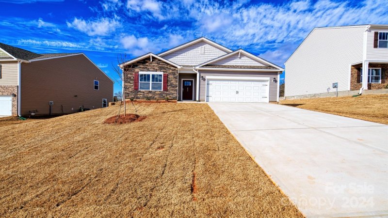 Property image 2 at 119 Woodvale Drive, Waynesville, NC 28786