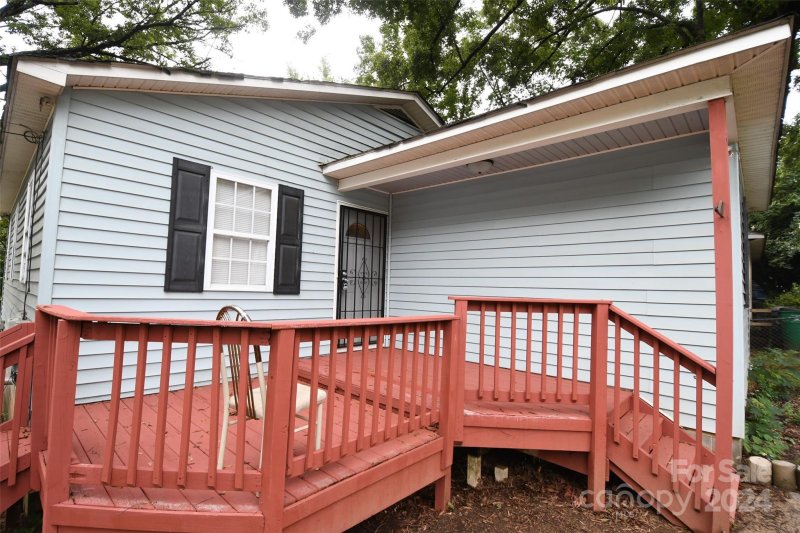 Property image 3 at 1420 N Davidson Street, Charlotte, NC 28206