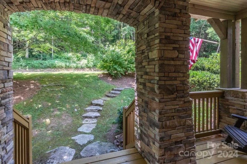 Property image 2 at 30 Slipstream Lane, Tuckasegee, NC 28783