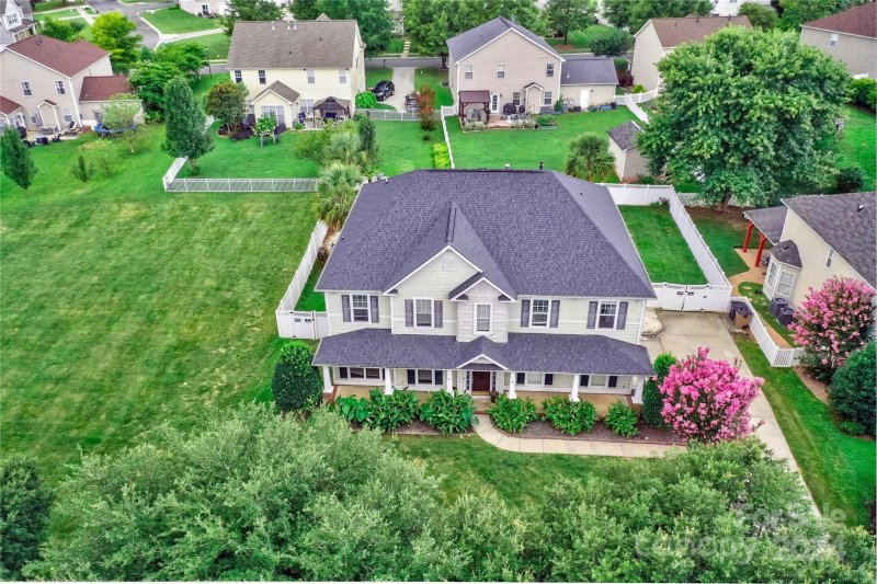 Property image 3 at 1013 Taylor Glenn Lane, Indian Trail, NC 28079