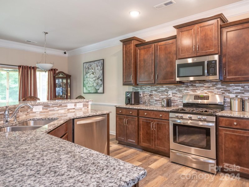 Property image 3 at 213 Tasman Drive, Mount Holly, NC 28120