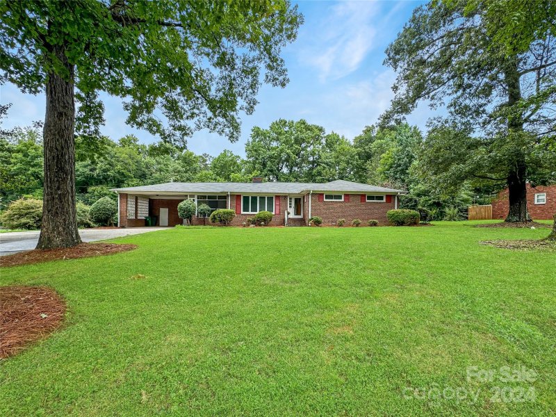 Property image 2 at 638 Coulwood Drive, Charlotte, NC 28214