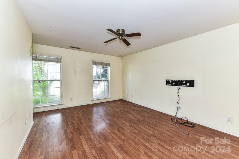 Property image 5 at 2015 Mallard Woods Place, Charlotte, NC 28262