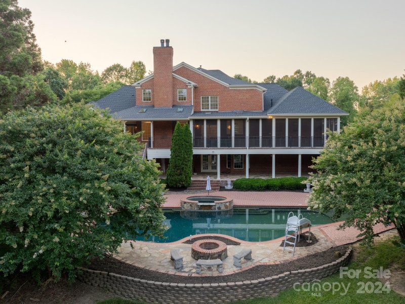 Property image 4 at 5020 Oxfordshire Road, Waxhaw, NC 28173