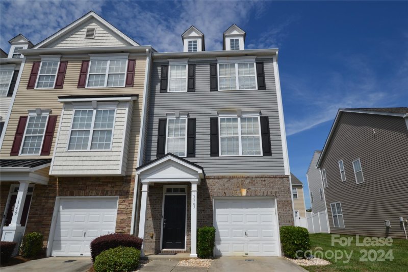 Property image 2 at 13363 Calloway Glen Drive, Charlotte, NC 28273
