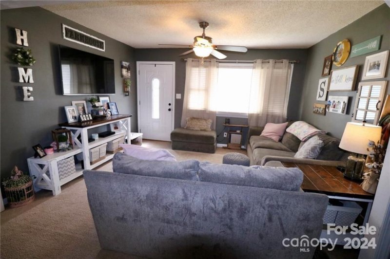 Property image 4 at 2402 Maplewood Drive, Gastonia, NC 28052