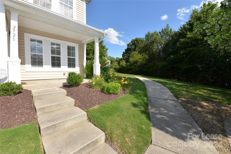 Property image 2 at 2721 Grain Mill Lane, Charlotte, NC 28214