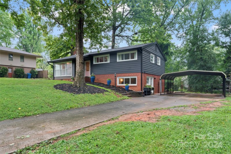 Property image 5 at 116 E Close Street, Fort Mill, SC 29715