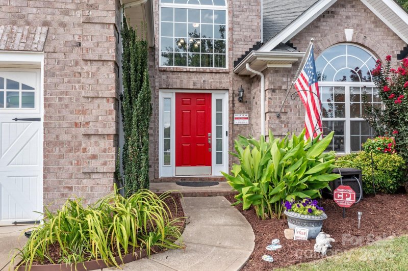 Property image 3 at 801 Treva Anne Drive, Concord, NC 28027