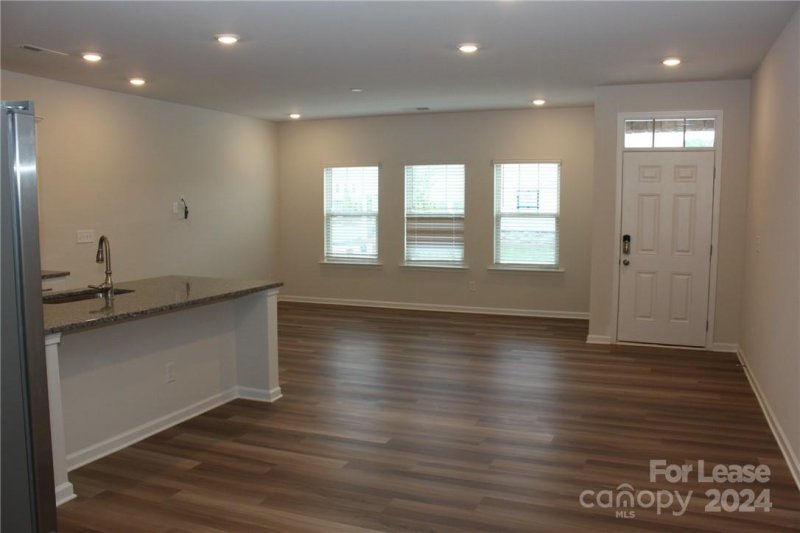 Property image 2 at 922 Sagecroft Lane, Indian Trail, NC 28079