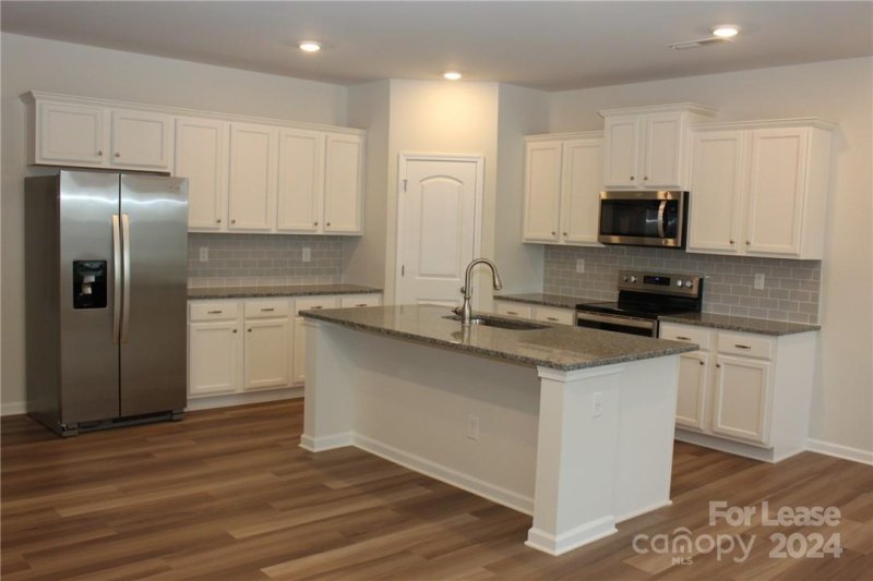 Property image 4 at 922 Sagecroft Lane, Indian Trail, NC 28079