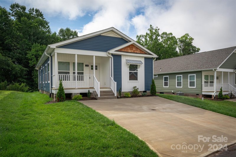 Property image 4 at 118 Bellamy Road, Asheville, NC 28806