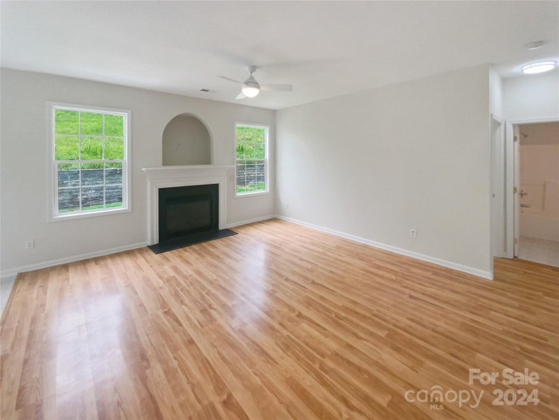 Property image 4 at 6016 Firethorne Lane, Concord, NC 28025