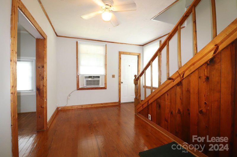 Property image 3 at 203 New Hope Road, Gastonia, NC 28054