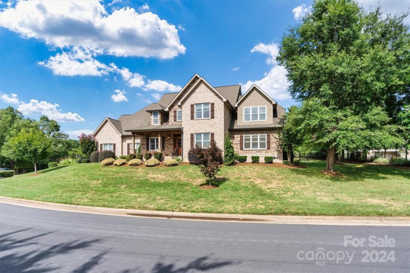 Property image 2 at 3831 8th Street Place, Hickory, NC 28601