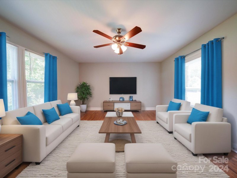 Property image 3 at 5713 Barrington Drive, Charlotte, NC 28215