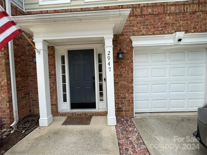 Property image 2 at 2947 Castleberry Court, Charlotte, NC 28209