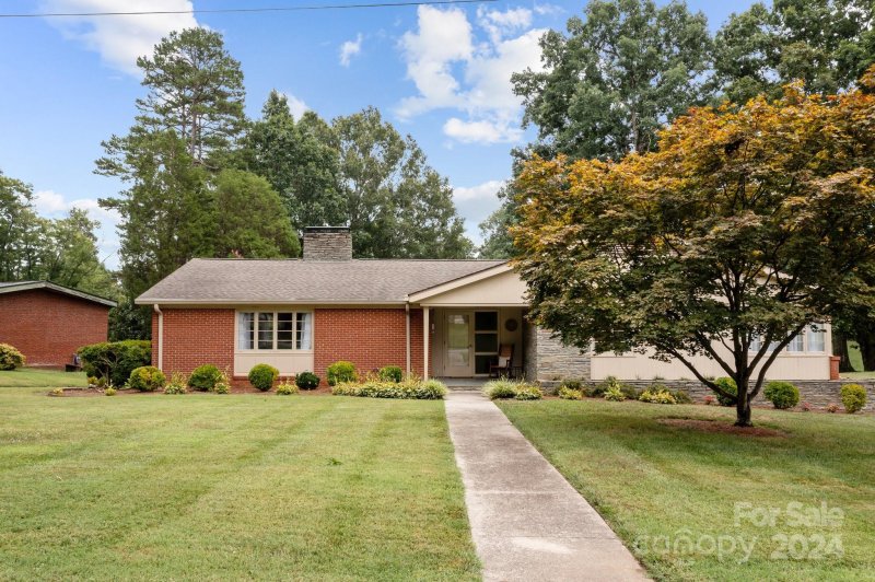 Property image 4 at 19 Oak Road, Salisbury, NC 28144