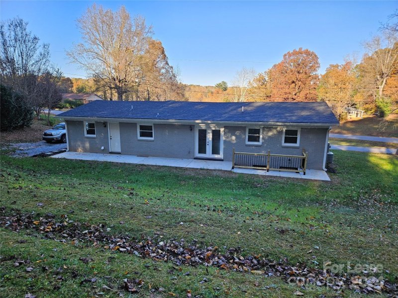 Property image 3 at 103 Sunset Drive, Morganton, NC 28655